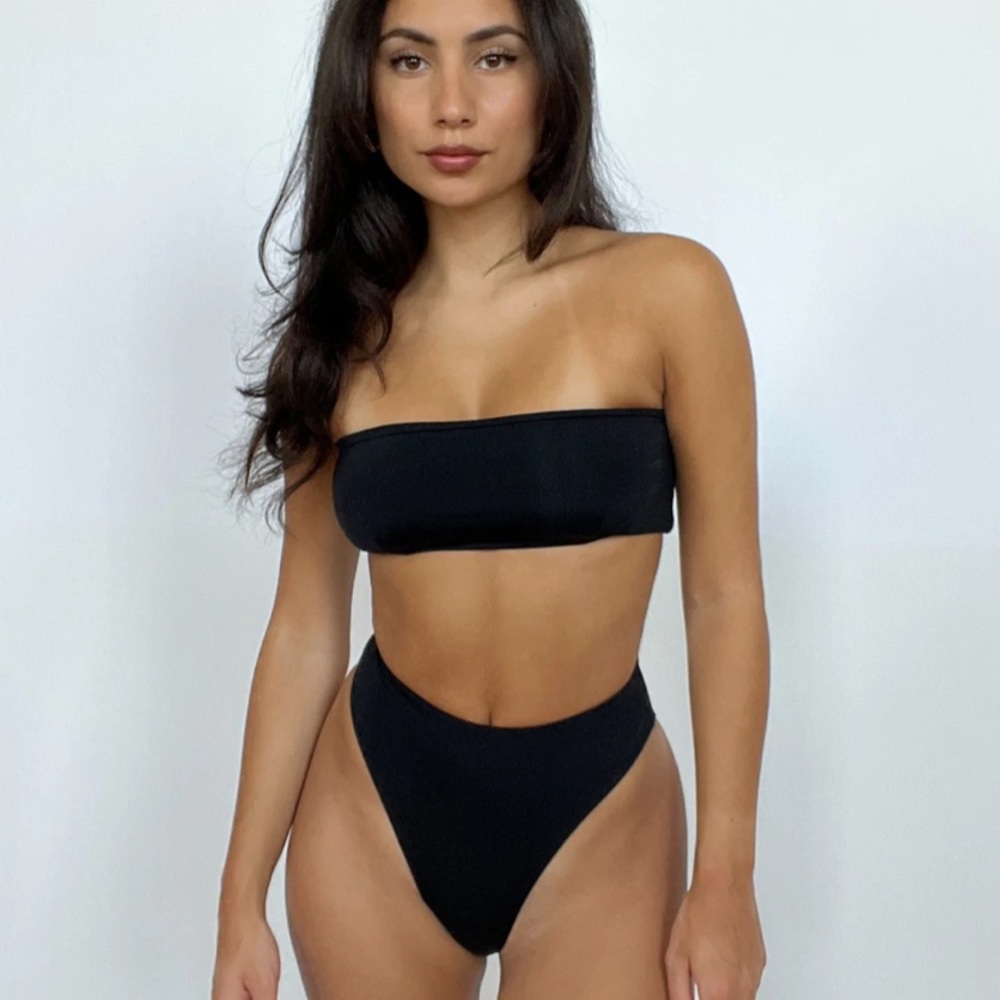 437 Aubrey Bottoms 🥵🖤
